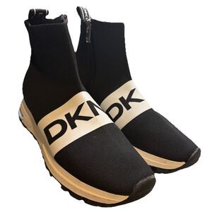 DKNY Shoes Women's 9 Mace Logo Sock Sneaker Booties K3132057 Black Zip High Top